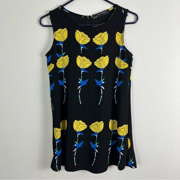 Zara Basic Abstract Yellow Flower Tulip Long Sleeveless Top- Size Medium - Picture 1 of 3